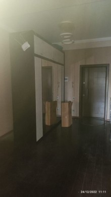 Həzi Aslanov metrosu yaxınlığında 17 mərtəbəli yeni tikili binada 3 otaqli, -3