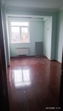 Həzi Aslanov metrosu yaxınlığında 17 mərtəbəli yeni tikili binada 3 otaqli, -8