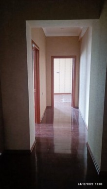 Həzi Aslanov metrosu yaxınlığında 17 mərtəbəli yeni tikili binada 3 otaqli, -12