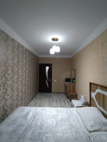 Bakixanovda 2 otaqli Köhnə Tikili, -5