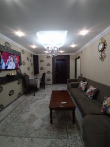 Bakixanovda 2 otaqli Köhnə Tikili, -12