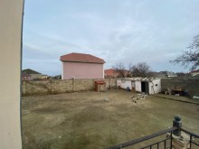 Merdekanda kohne heyet evi satilir, -4