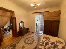 Merdekanda kohne heyet evi satilir, -7