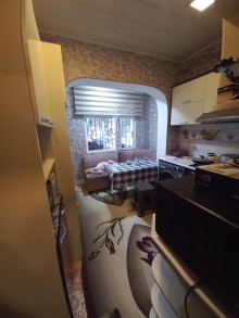 Bakıxanovda İcra hakimiyyətinin yanı köhnə tikili, -10