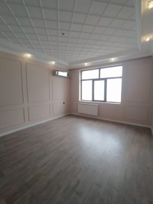 Razinde Beynəlxalq bank, Bazar Store binası  Yeni Tikili, -3