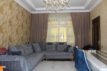 Xırdalanda avtobus dayanacağına yaxin Həyət evi, -10