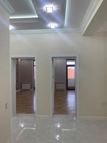Razinde Teras Parkda Yeni Tikili menzil almaq, -18
