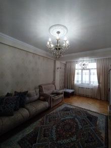 Bakixanovda Brllians Rezidensdə menzil satilir, -3