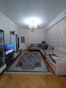 Bakixanovda Brllians Rezidensdə menzil satilir, -4