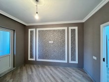 Bakıxanovda Arzu şadlıq evi yaninda Köhnə Tikili, -1