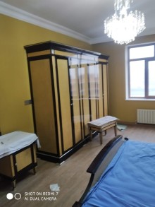 Nizami metrosu yaxınlığında yeni tikili almaq, -3
