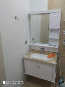 Nizami metrosu yaxınlığında yeni tikili almaq, -5