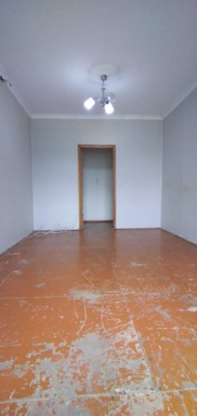 Talkuçkanın yaxınlığı 9 mərtəbəli binada menzil almaq, -6