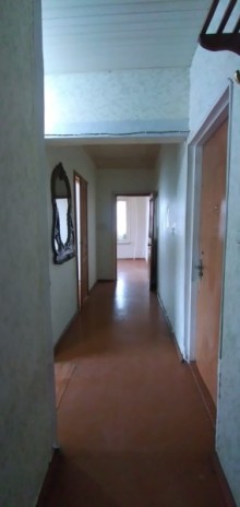 Talkuçkanın yaxınlığı 9 mərtəbəli binada menzil almaq, -11