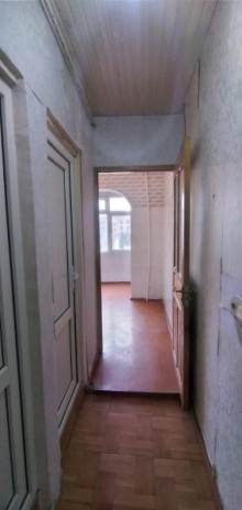 Talkuçkanın yaxınlığı 9 mərtəbəli binada menzil almaq, -14