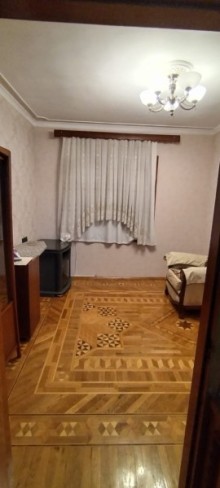 Nerimanov rayonu Funda tibb mərkəzi yaninda Köhnə Tikili, -6