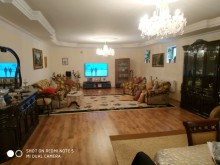 Bineqedi Heyder Mescidinin etrafında villa ev satılır, -12