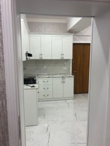 Ukranya dairəsi yeni tikili binada 1-2 düzəlmə Yeni Tikili, -10
