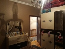 Xirdalanda 2 mertebeli heyet evi satilir, -16
