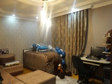 Xirdalanda 2 mertebeli heyet evi satilir, -17