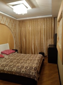 Nərimanov rayonu Kosmos restoranin yaninda Yeni Tikili, -9