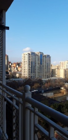 28 may metrosunda Kirayə (Aylıq) Yeni Tikili, -14