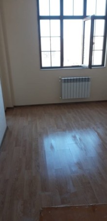 Yaşıl Bazar, Şərq Bazarının yanı yeni tikili, -5