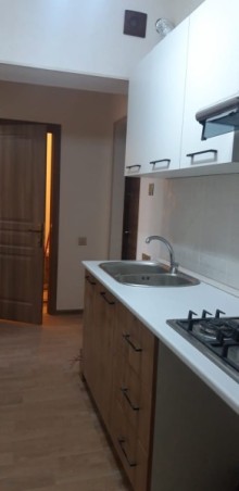 Yaşıl Bazar, Şərq Bazarının yanı yeni tikili, -8