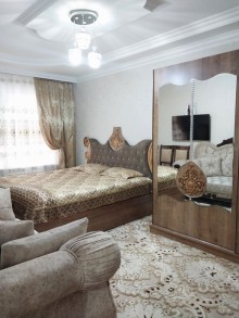 Bakıxanovda Aygün Moll üzbəüz Köhnə Tikili, -6