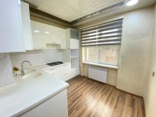 Bakıxanov qəsəbəsi Asan xidmətin yaxın evler, -6