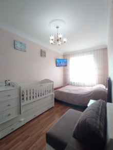 Bakıxanovda 80№ məktəb yaxınlığı Köhnə Tikili, -1