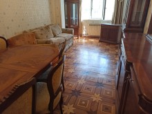 Əcəmi Naxçıvani küçəsində Kirayə (Aylıq) Köhnə Tikili, -1