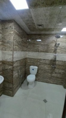 Şərq Bazarı Gənclik, 28 may metrosunun yaxınlığı Yeni Tikili, -6