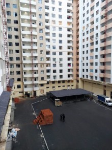 Şərq Bazarı Gənclik, 28 may metrosunun yaxınlığı Yeni Tikili, -11