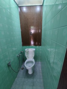 Bakixanovda İcra hakimiyyətinin yaxınlığı kohne tikili, -6