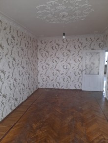 Bakıxanov qəsəbəsi mərkəzdə Köhnə Tikili, -3