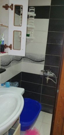 Razinde Qaz idarəsinin yaxınlığı Köhnə Tikili, -6
