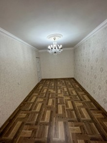 Əhmədli metrosu yaxınlığında 9 mərtəbəli binada Köhnə Tikili, -2
