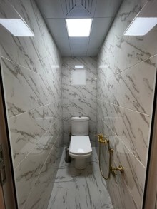 Əhmədli metrosu yaxınlığında 9 mərtəbəli binada Köhnə Tikili, -16