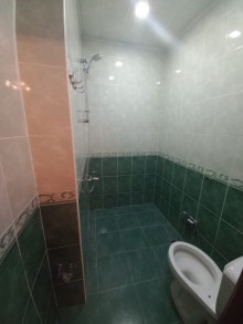 Həzi Aslanov metrosunun çıxışında KFC arxasinda Yeni Tikili, -6
