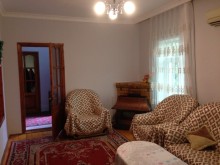 Razin Aşıq Pəri küçəsi Asan ximdətin yaxınlığı Həyət evi, -10