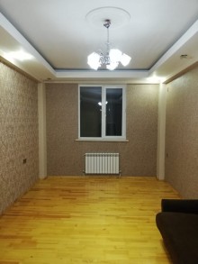 Əhmədli metrosu yaninda yeni tikili binada menzil satilir, -12