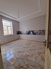 Masazırın girişi əsas yoldan 50-m aralıda Həyət evi, -8