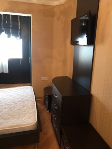 Bakıxanov qəsəbəsi 271№ məktəbin yaxınlığı Köhnə Tikili, -13