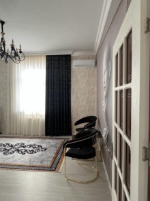 Bakıxanov Rezidence  4 otaqli Yeni Tikili, -6