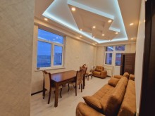 xirdalanda H.Eliyev parkinin qarshisinda Yeni Tikili, -7