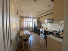 Xırdalan şəh, Baku Elektronikslə üz-üzə Yeni Tikili, -7