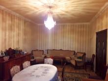 Badamdar qesebesi,3-cü massiv erazisi heyet evi, -11