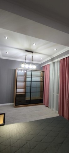 Şərq Bazarı terefde Yeni Tikili, -16