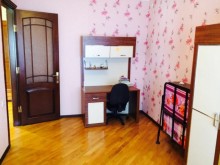 Bakıxanovda ev satilir, -7
